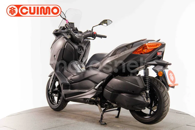 Yamaha XMAX 300 – Vista 6