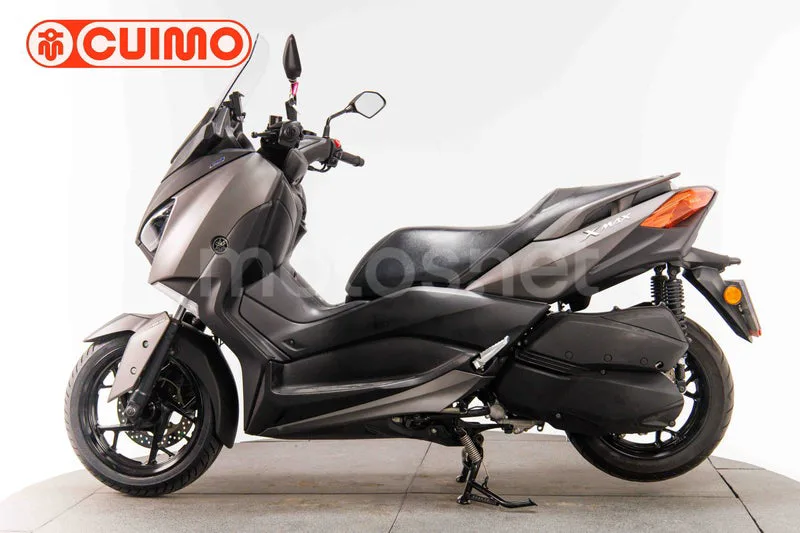Yamaha XMAX 300 – Vista 8