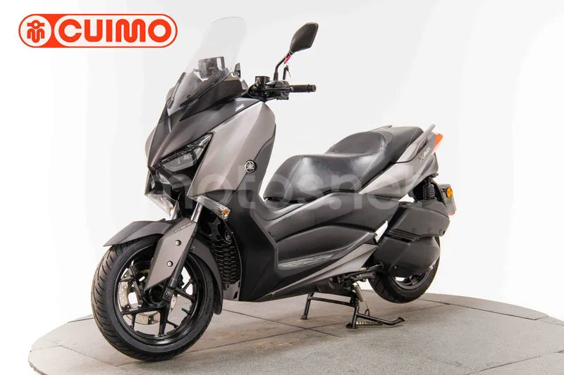 Yamaha XMAX 300 – Vista 9