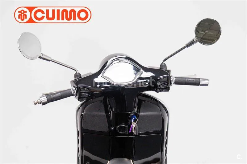 Vespa GTS 125 – Vista 12