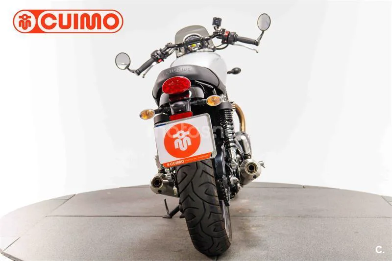 Triumph Street Twin – Vista 5