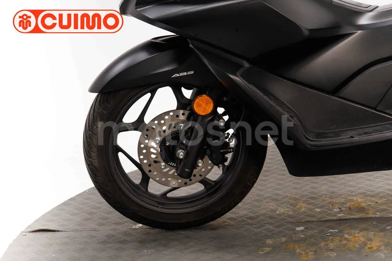 Honda PCX 125 – Vista 19
