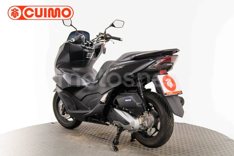 Honda PCX 125 – Vista 6