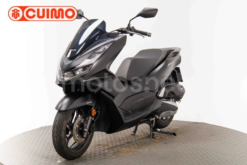 Honda PCX 125 – Vista 9