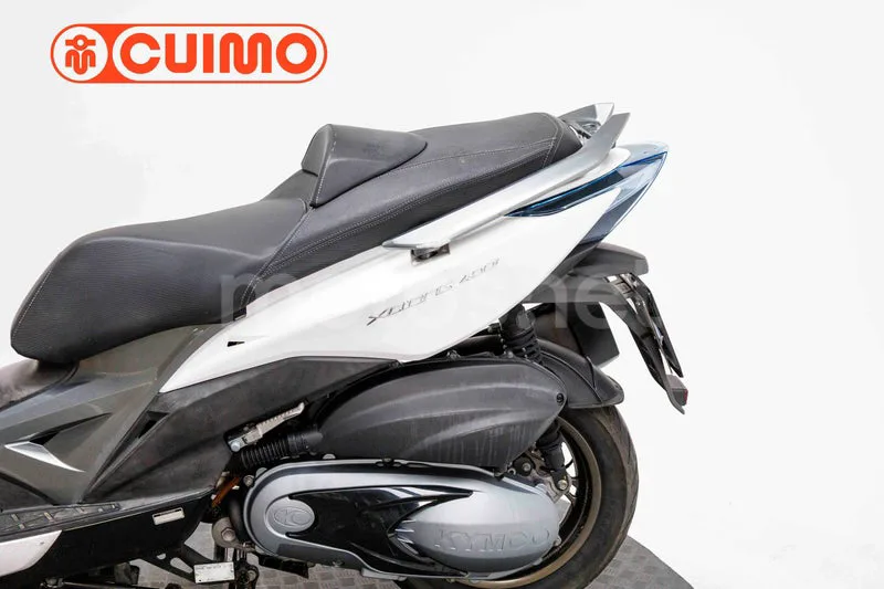 Kymco Xciting 400 – Vista 16
