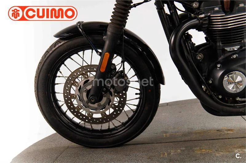 Triumph Bonneville T100 – Vista 21
