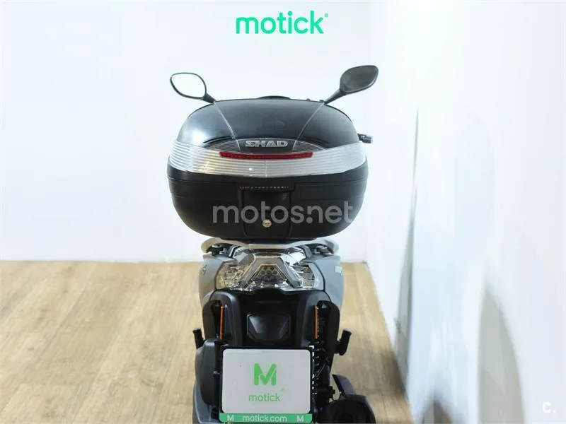 Kymco People S 125 – Vista 6
