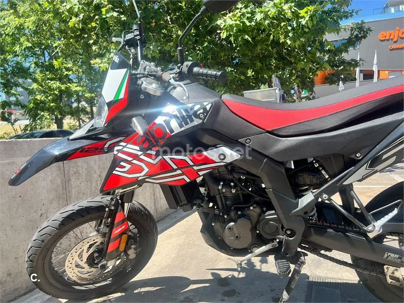 Aprilia SX 125 – Vista 12