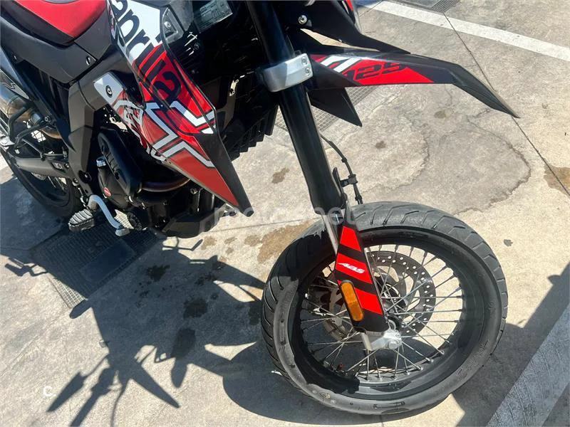 Aprilia SX 125 – Vista 10