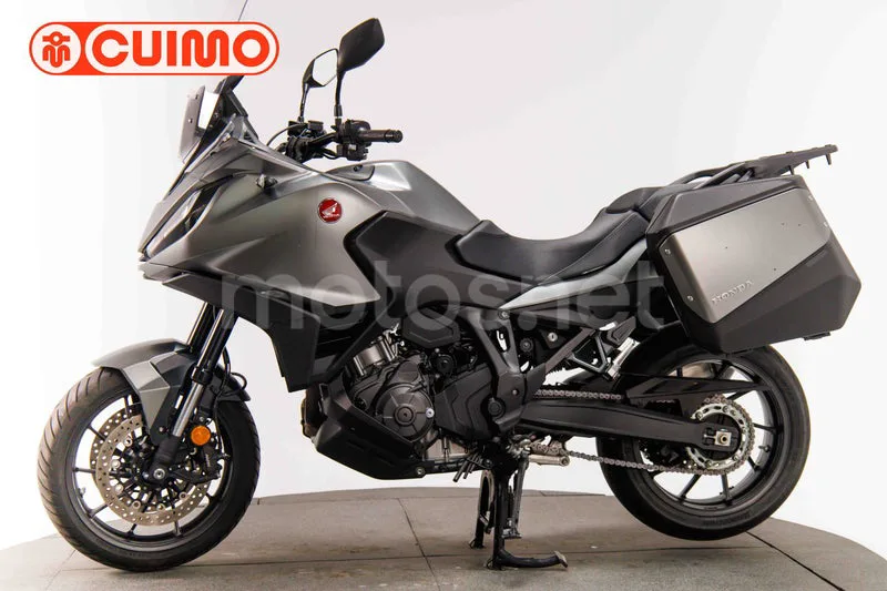 Honda NT1100 – Vista 8