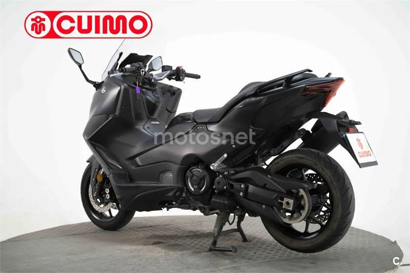 Yamaha TMAX 560 – Vista 6