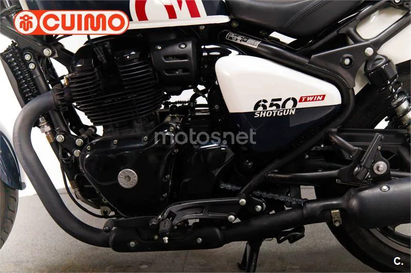 Royal Enfield Shotgun 650 – Vista 18
