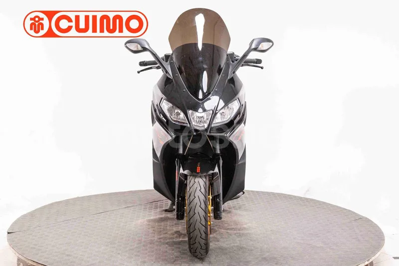 Aprilia SRV 850 – Vista 23