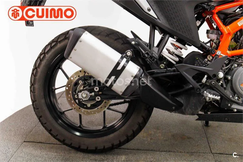 KTM 390 – Vista 16