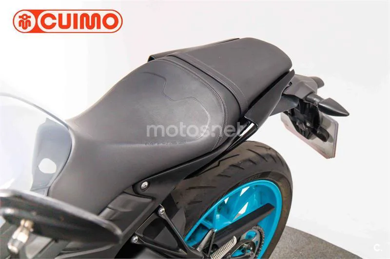 Yamaha MT-125 – Vista 27