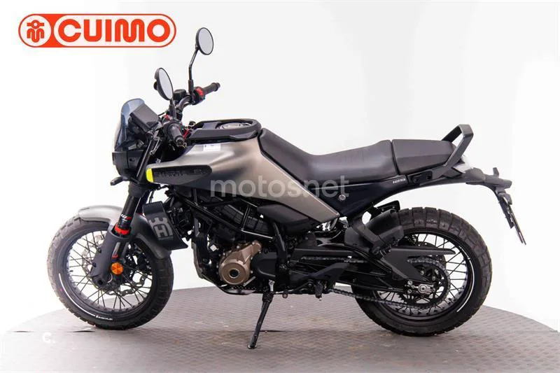 Husqvarna Svartpilen 125 – Vista 8