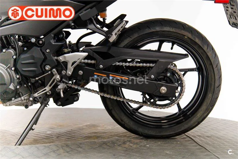 Kawasaki Z400 – Vista 18