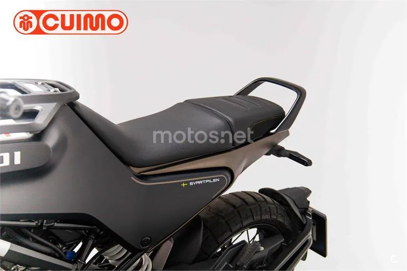 Husqvarna Svartpilen 401 – Vista 23