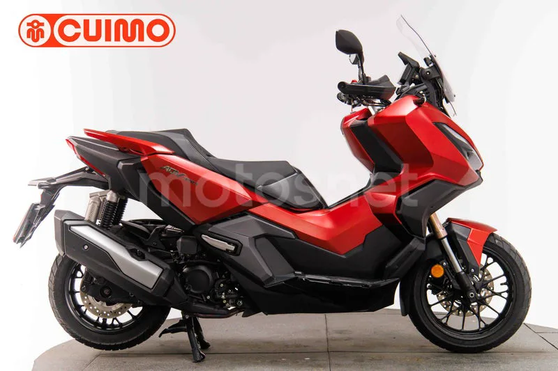 Honda ADV 350 – Vista 3