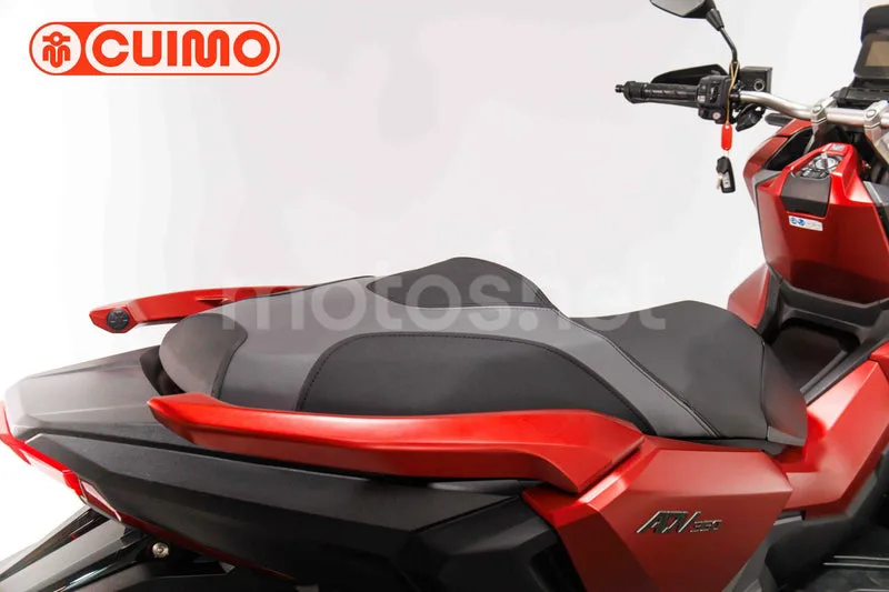 Honda ADV 350 – Vista 32