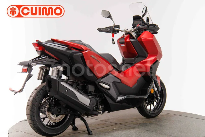 Honda ADV 350 – Vista 6