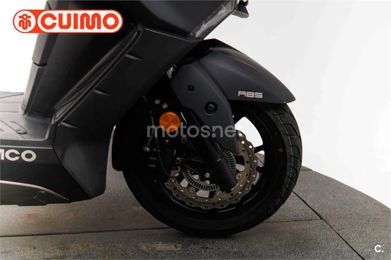 Kymco X-Town CT 300 – Vista 13