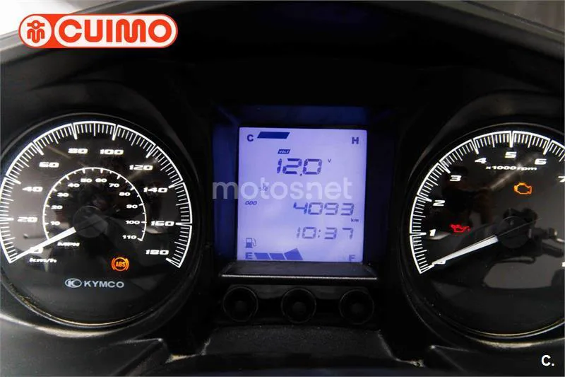 Kymco X-Town CT 300 – Vista 23