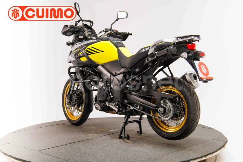 Suzuki V-Strom 1000 – Vista 11