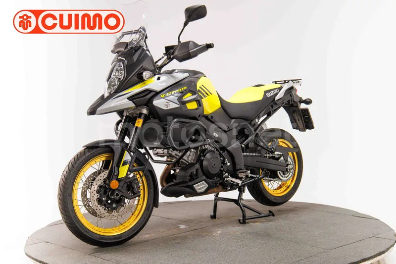 Suzuki V-Strom 1000 – Vista 18