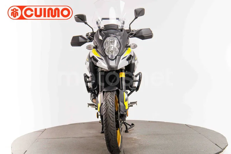 Suzuki V-Strom 1000 – Vista 19