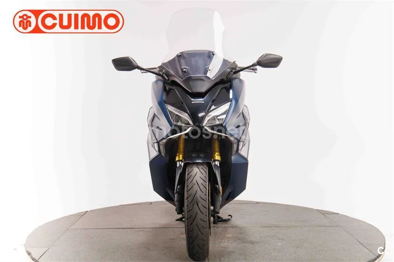 Honda Forza 750 – Vista 10
