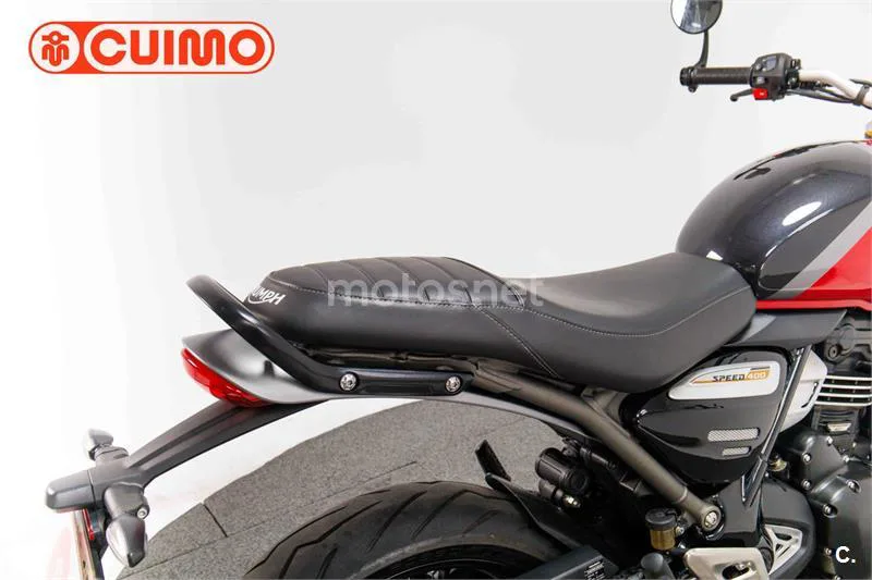 Triumph Speed 400 – Vista 19