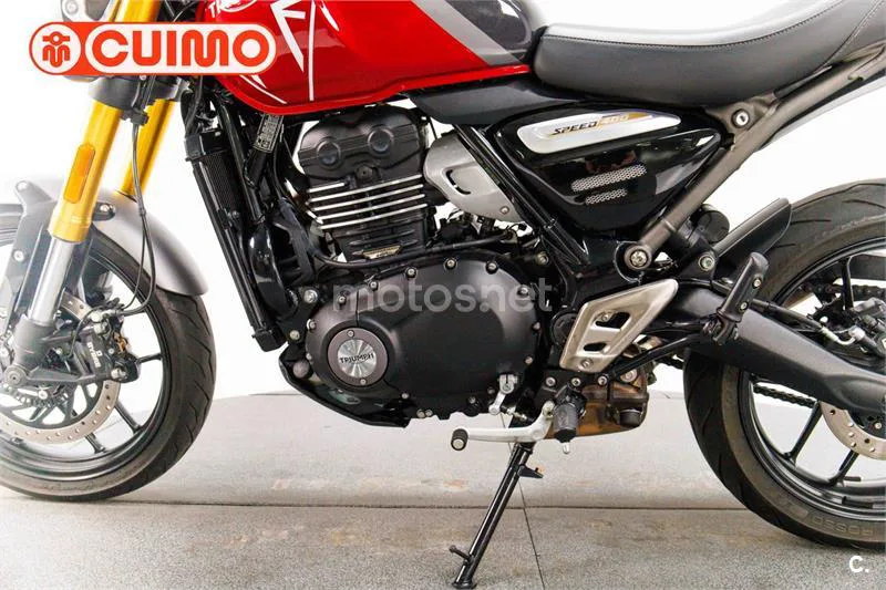 Triumph Speed 400 – Vista 25