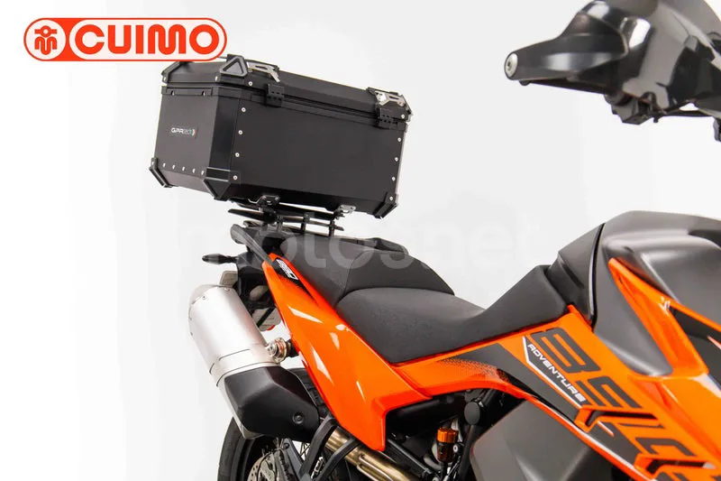 KTM 890 – Vista 23