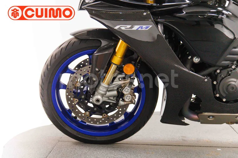 Yamaha R1 – Vista 21