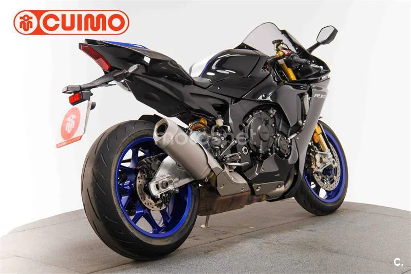 Yamaha R1 – Vista 4