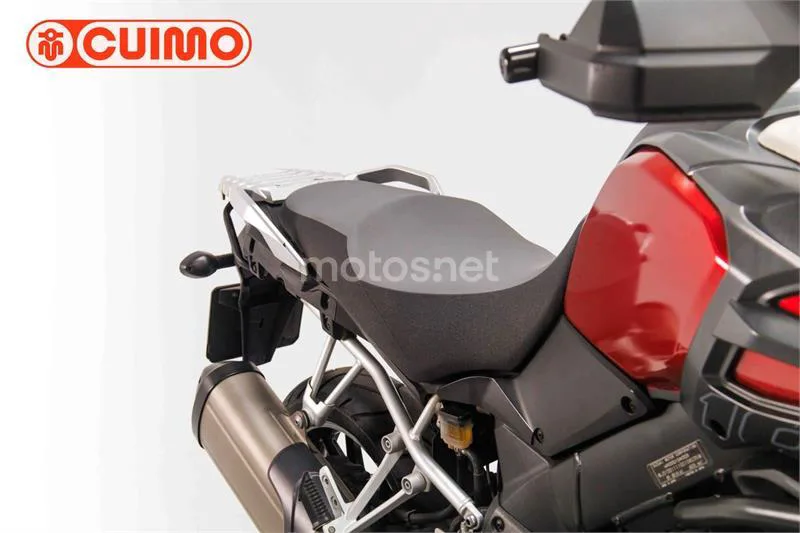 Suzuki V-Strom 1000 – Vista 12