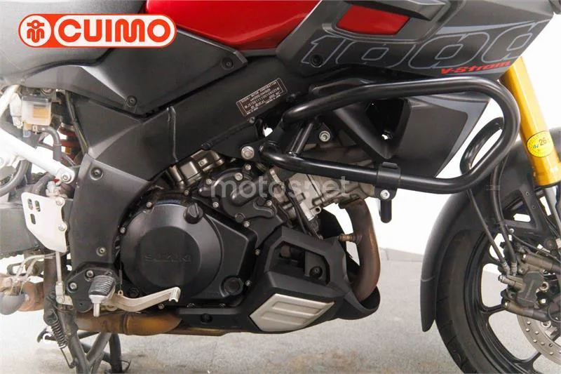 Suzuki V-Strom 1000 – Vista 13
