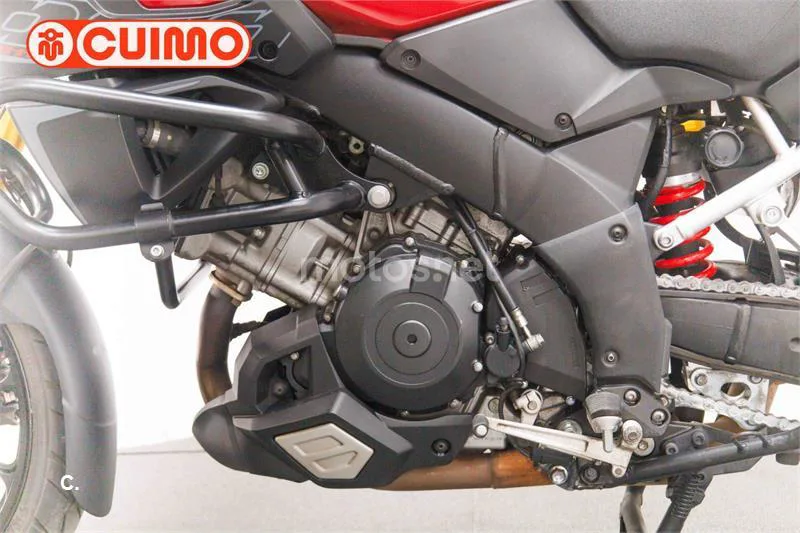 Suzuki V-Strom 1000 – Vista 19
