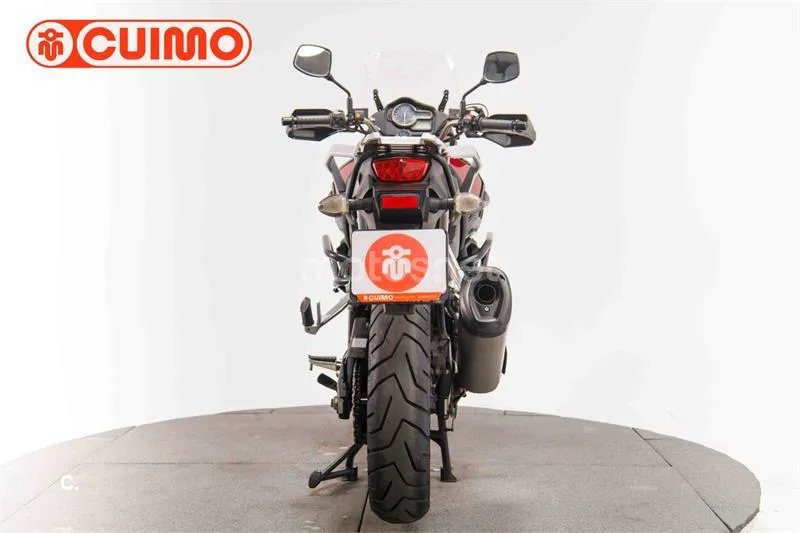 Suzuki V-Strom 1000 – Vista 5