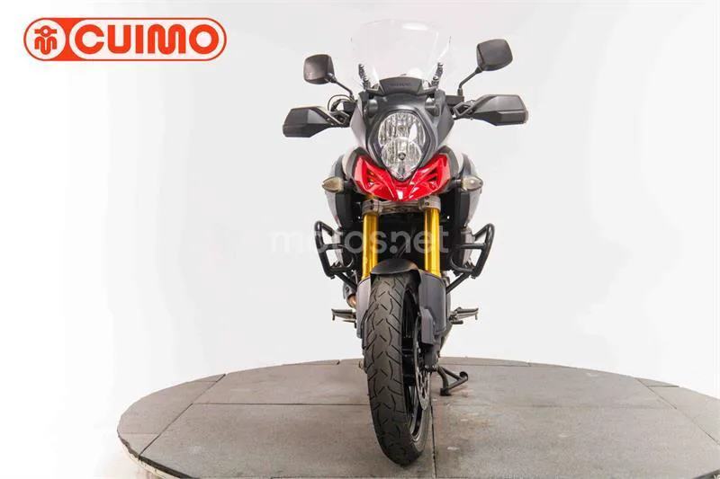 Suzuki V-Strom 1000 – Vista 10