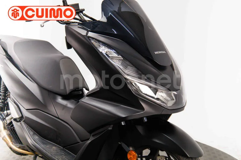 Honda PCX 125 – Vista 22