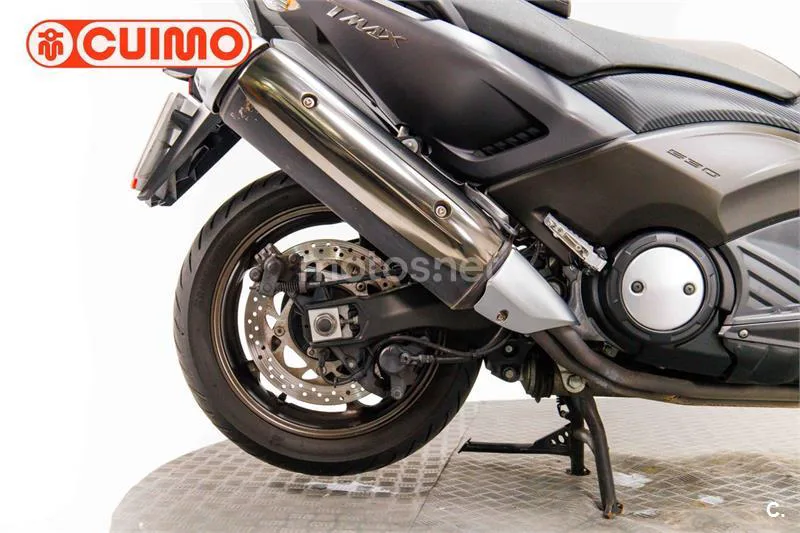 Yamaha TMAX 530 – Vista 14