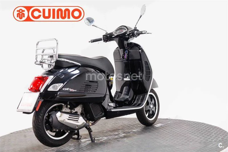 Vespa GTS 125 – Vista 9