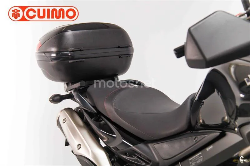 Suzuki V-Strom 650 – Vista 12