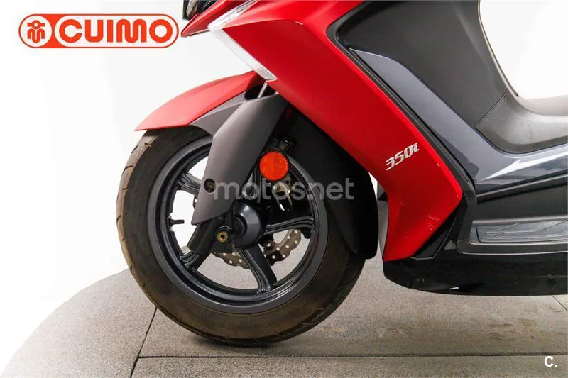 Kymco Super Dink 350 – Vista 23