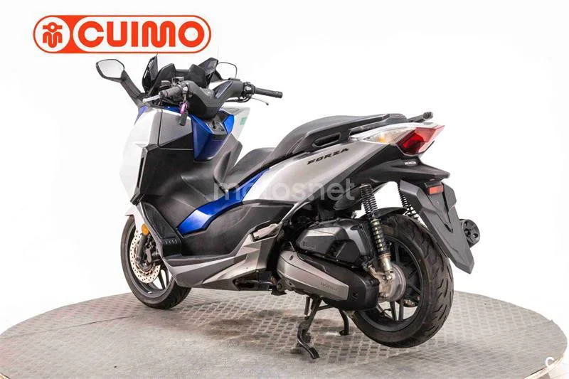 Honda Forza 125 – Vista 13
