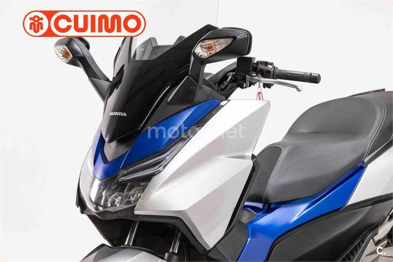Honda Forza 125 – Vista 19
