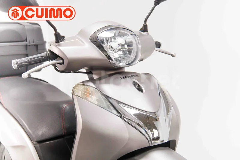 Honda SH 125i – Vista 11