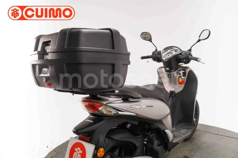Honda SH 125i – Vista 16